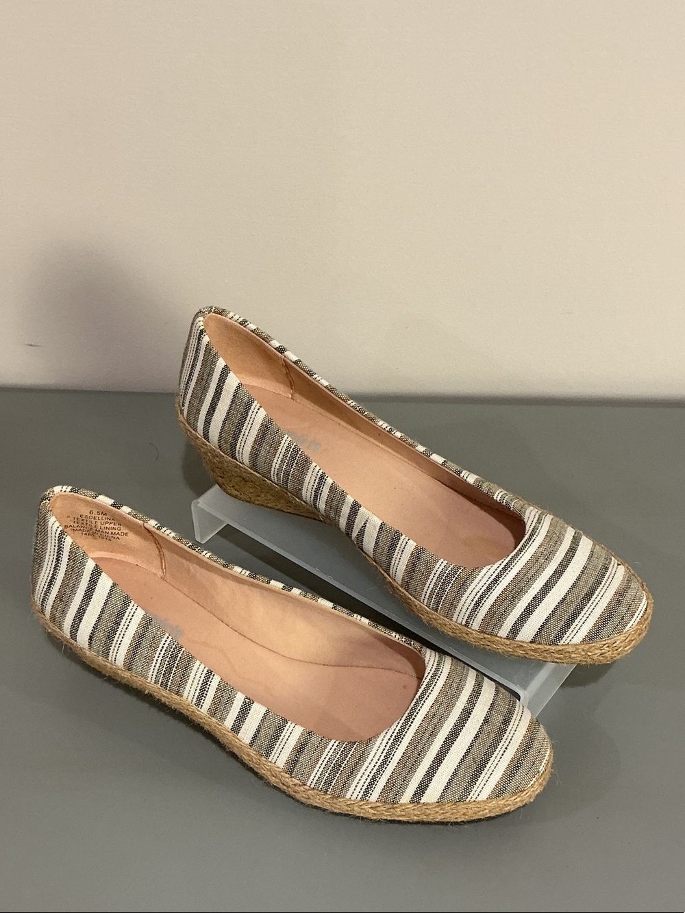 Easy Spirit Esdellina Striped Canvas Espadrille Wedge Slip-On Shoes, size 6.5